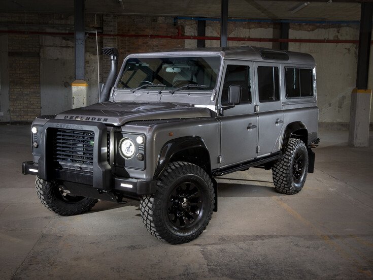 Thumbnail Photo undefined for 1995 Land Rover Defender 110